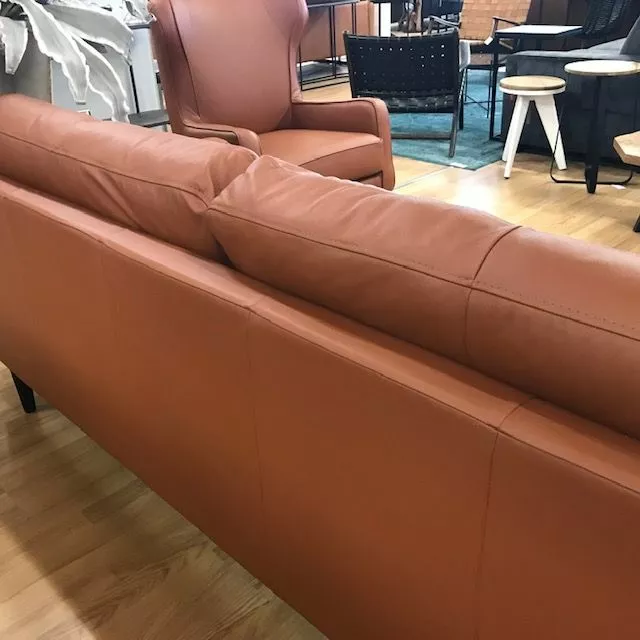 Konjakinvärinen Nahkasohva New York 4 Konjakinvärinen Nahkasohva New York - Image 4