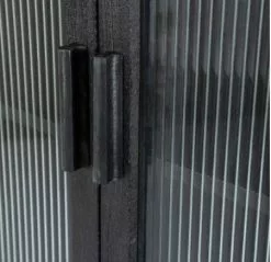 Vitriinikaappi Eden Musta 10 Vitriinikaappi Eden Musta -Default Template 4 musta kapea kaappi lasiovilla eden ovet