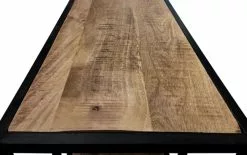 Avohylly Levels Dv-5011 -Default Template 4 rustiikkinen avohylly rautarungolla lahikuva